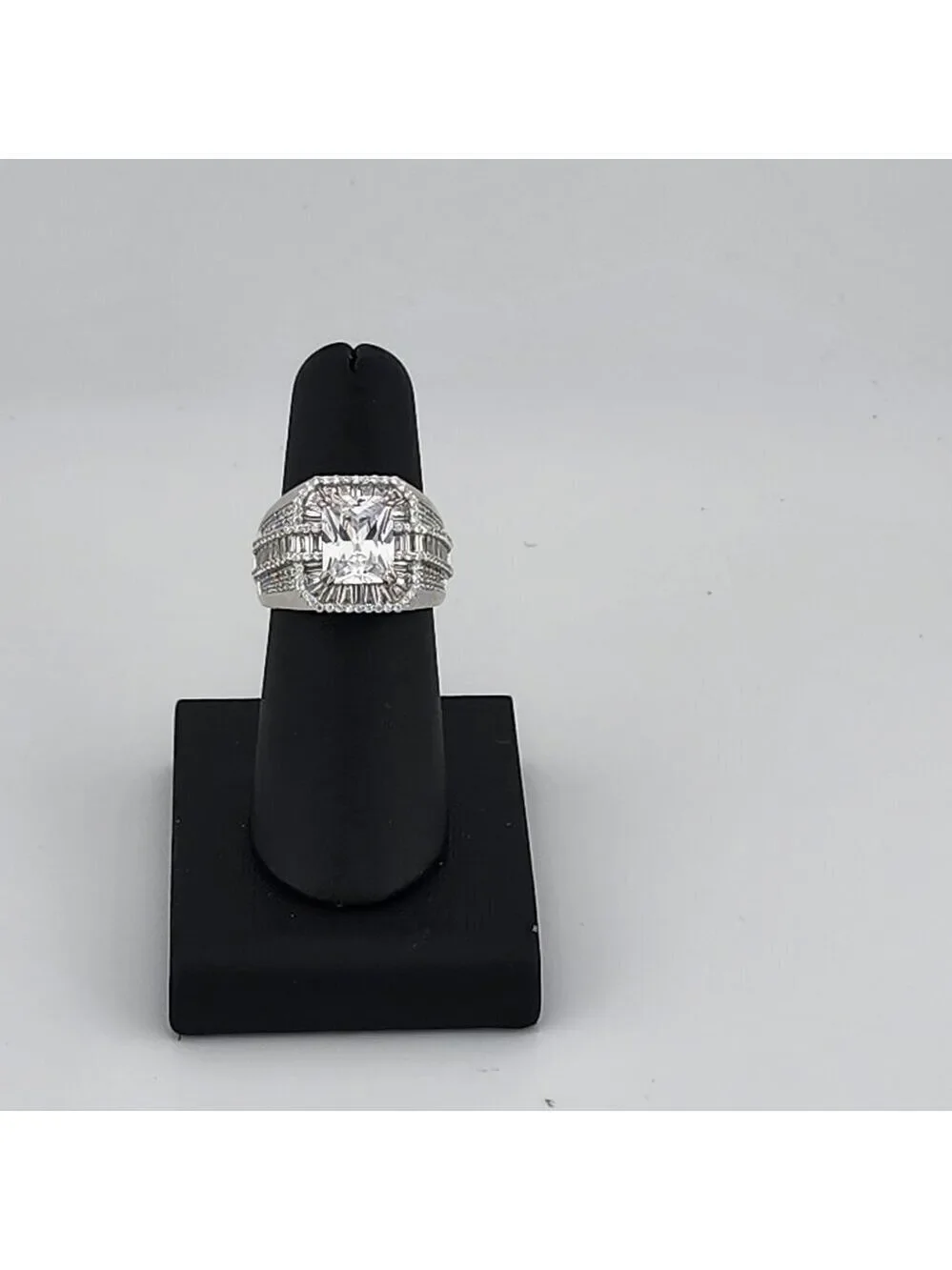 Brand New Sterling Silver 925 Rectangle Gemstone Cz Ring